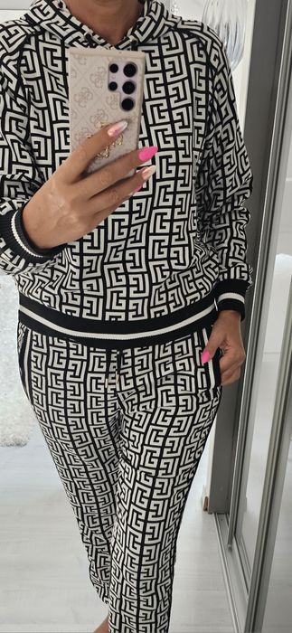 BALMAIN dres 2 częsci roz XL