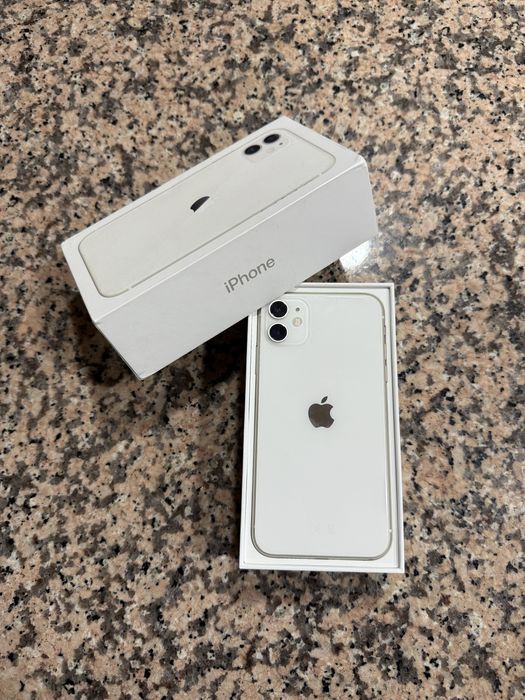 iPhone 11 Branco 64Gb
