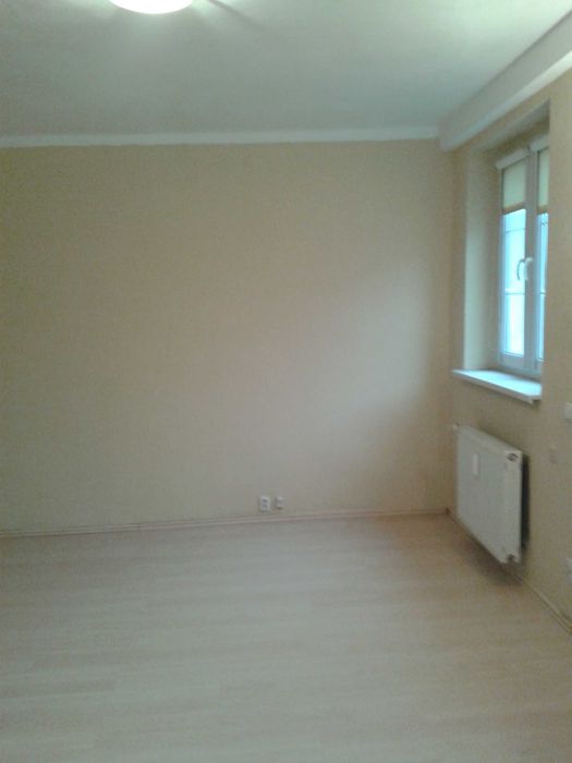 Wynajmę kawalerkę 36 m2 w Centrum Raciborza ul. Długa