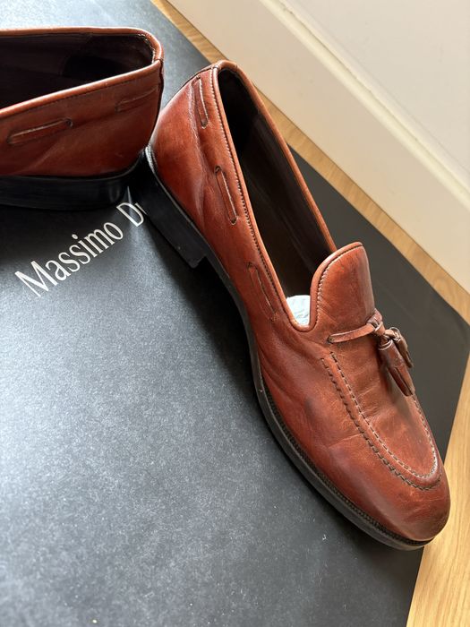 sapatos mocassins originais de couro marrom com borlas