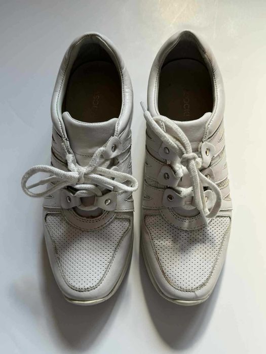 Buty sportowe białe skórzane skóra naturalna na platformie 37 Lasocki
