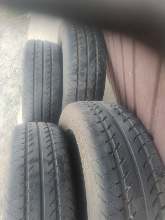 Opony 16" do busa
