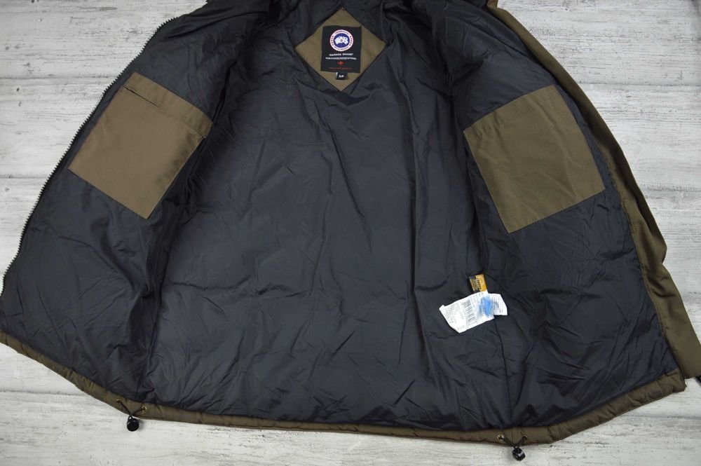 Canada Goose damska kurtka puchowa parka z futrem zimowa gruba - S