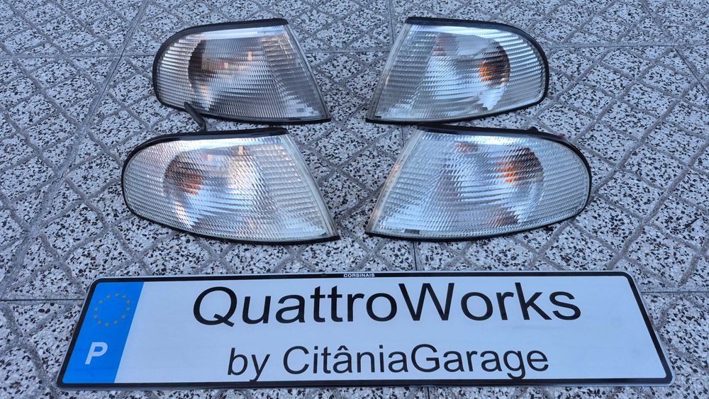 AUDI A4 B5 (8D)-PISCA/ÓTICA DIREITO-ESQUERDO 94 até 1999 Pré-Facelift