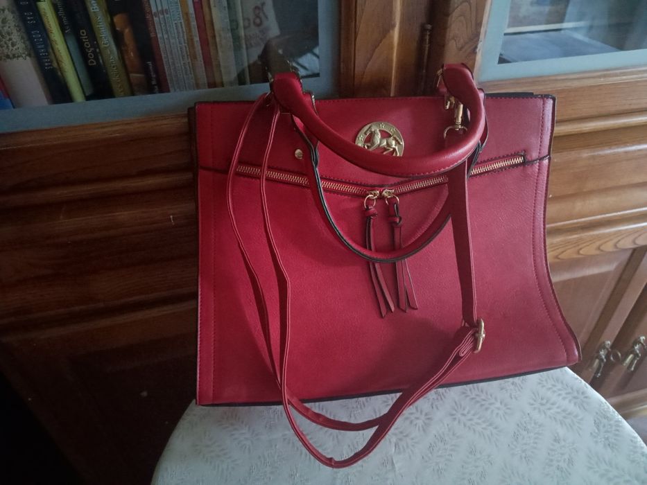 Malas de senhora como novas