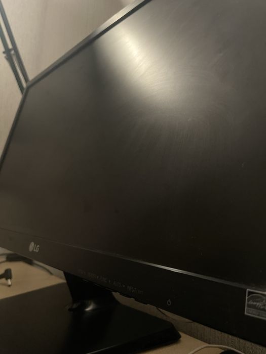 монитор фирмы lg
