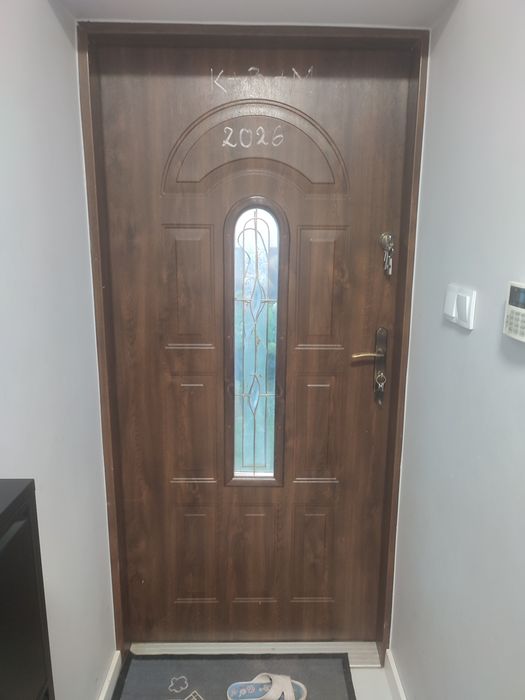Drzwi zewnętrzne  206 na 100 brązowe, metalowee
