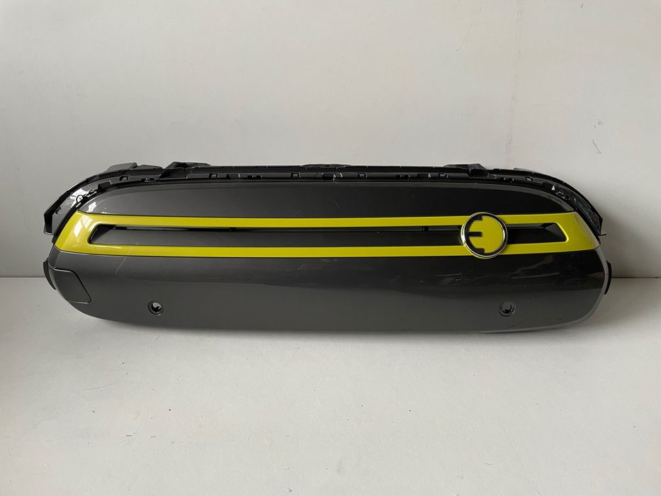 Mini Cooper SE electric F56 atrapa grill