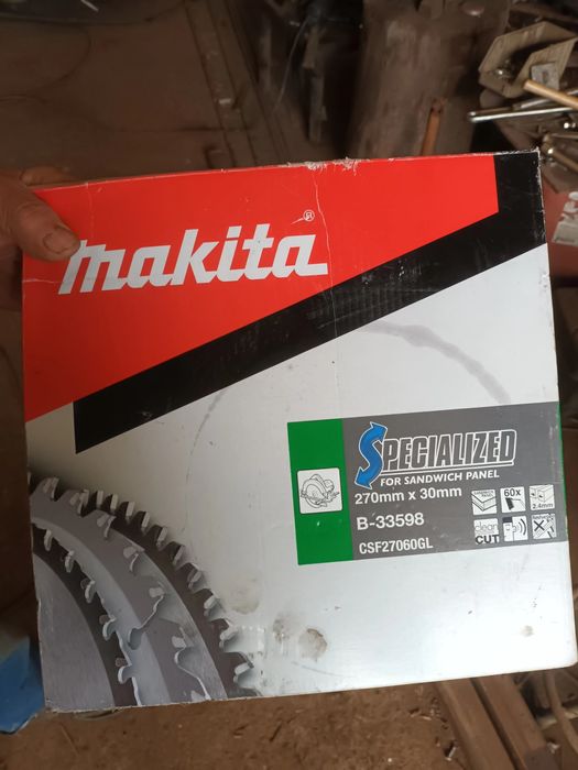 Maquina de cortal painel 270mm Makita