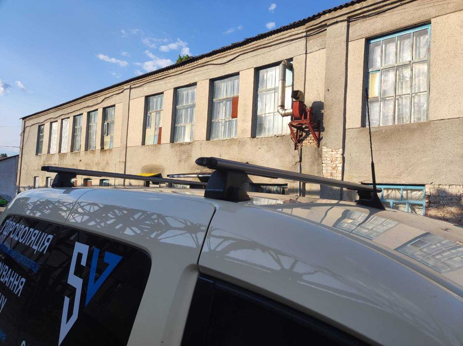 Багажники поперечини рейлінги  Thule Yakima Cruze та інші на всі авто