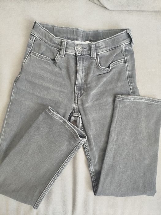 Spodnie jeansowe  HM 140
