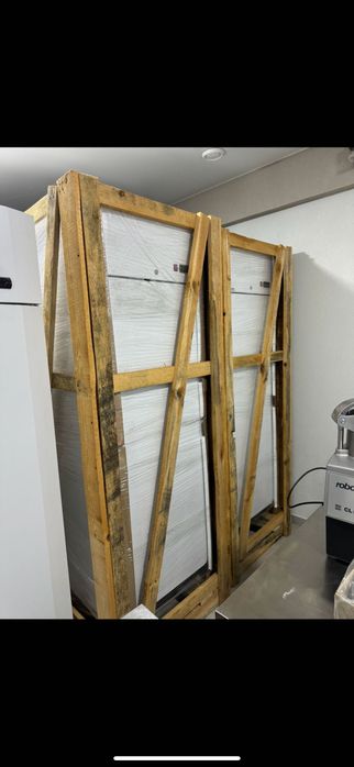 Шкаф холодильный Juka VD70M