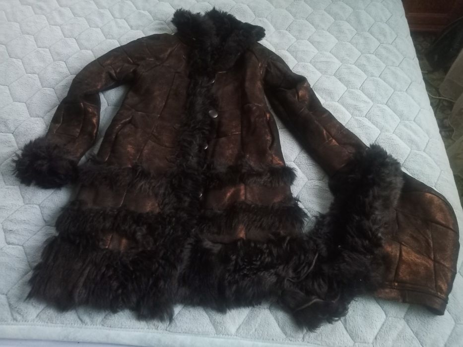 Натуральна дублянка для дівчинки