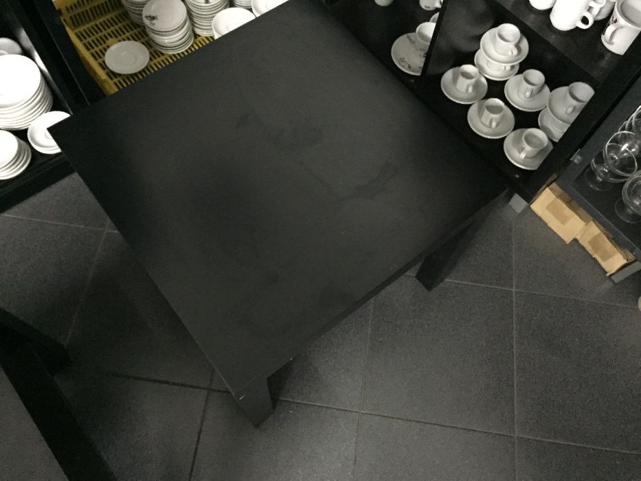 Conjunto de 2 mesas Rectangular e Quadrada