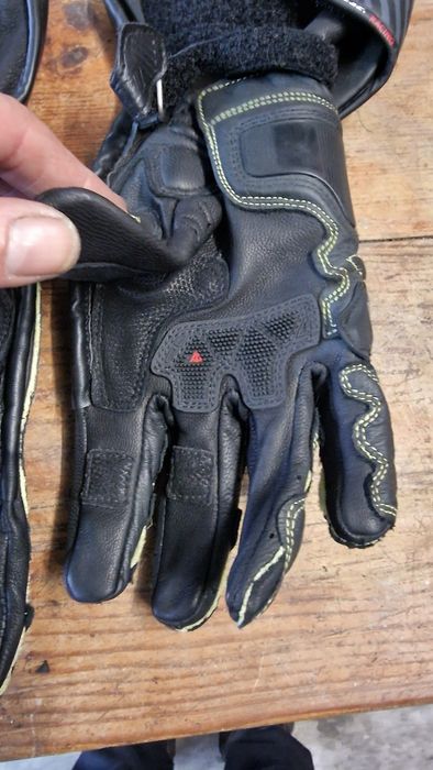 Luvas dainese Botas dainese 42 varios  materias novos