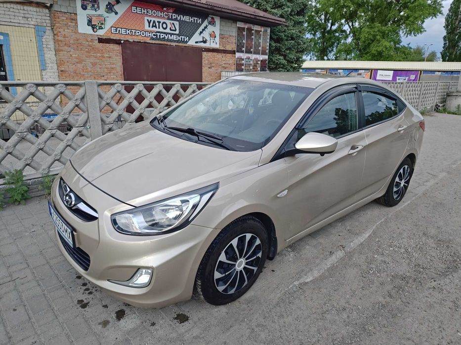 Hyundai Accent 2012 в чудовому стані