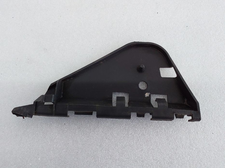 Guia de pára-choques trás esquerdo PEUGEOT 307 (3A/C)