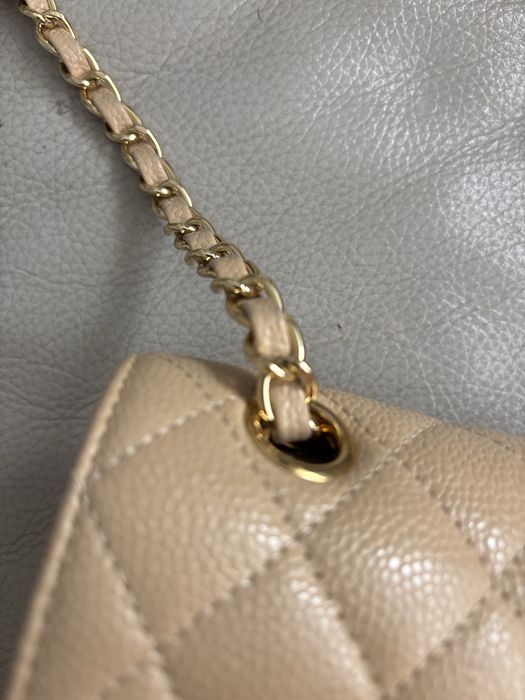Жіноча сумка Chanel Classic  з бежевої шкіри