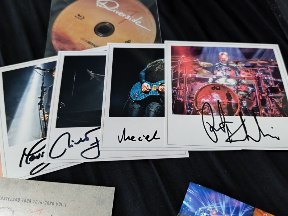 Riverside - Wasteland tour 2018-2020 CD Dvd Blu-ray autografy