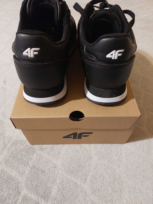 Buty sportowe 4F rozm 40
