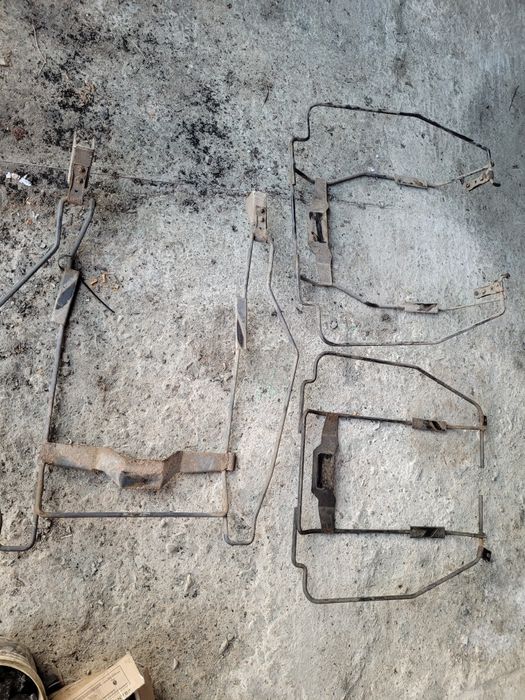 Кріплення на запаску корзина sprinter 903 Lt 906 crafter