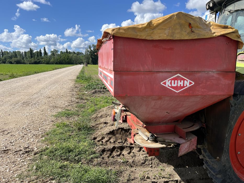 Distribuidor de fertilizantes kuhn
