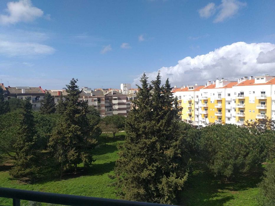 Exclusivo T3 na Amora (Seixal)