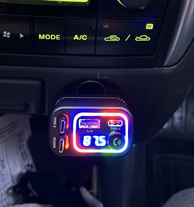 FM модулятор зі швидкісною зарядкою!