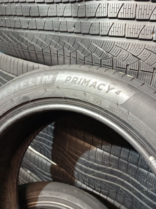 235/50R18 Michelin Primacy4