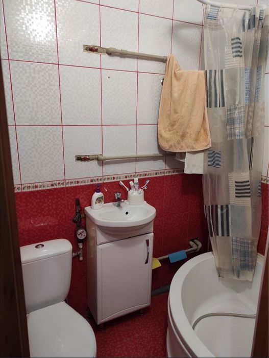 Здається 1 кімнатна квартира