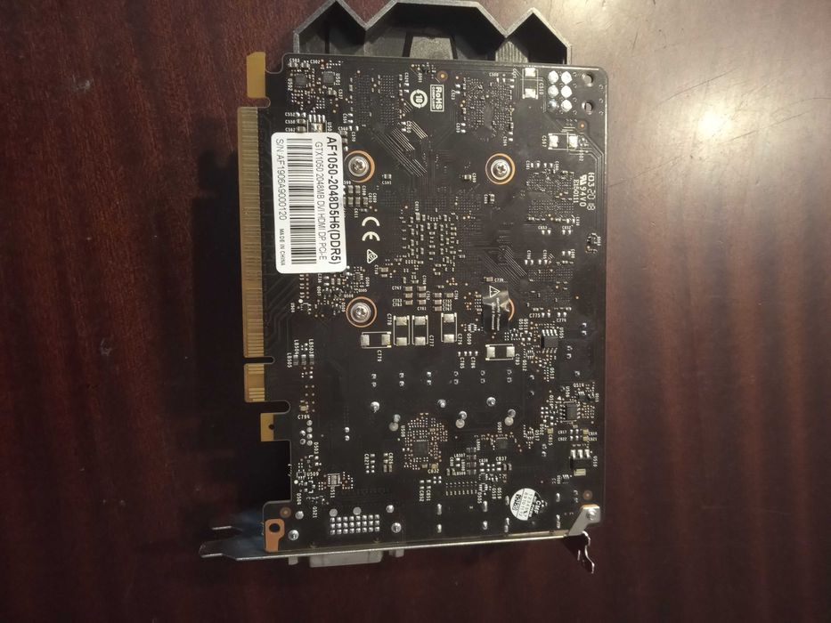 zestaw kata graficzna GTX1050  płyta główna FUJITSU  zasilacz FUJITSU