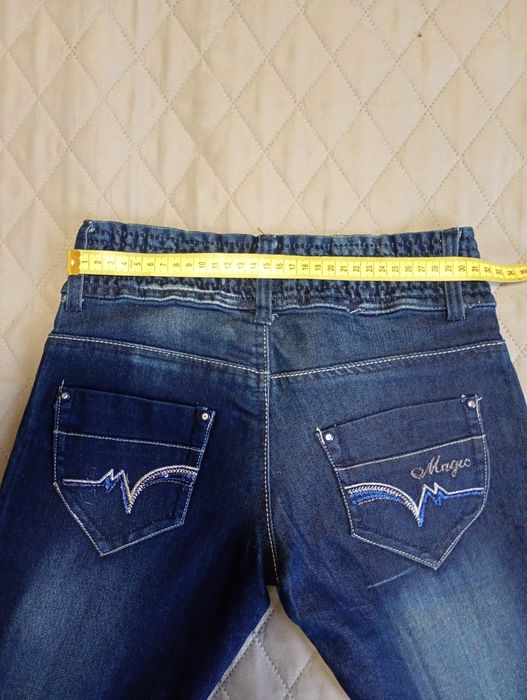 Джинсові штани на дівчинку