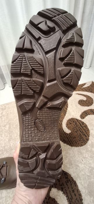 Берці чоловічі нові