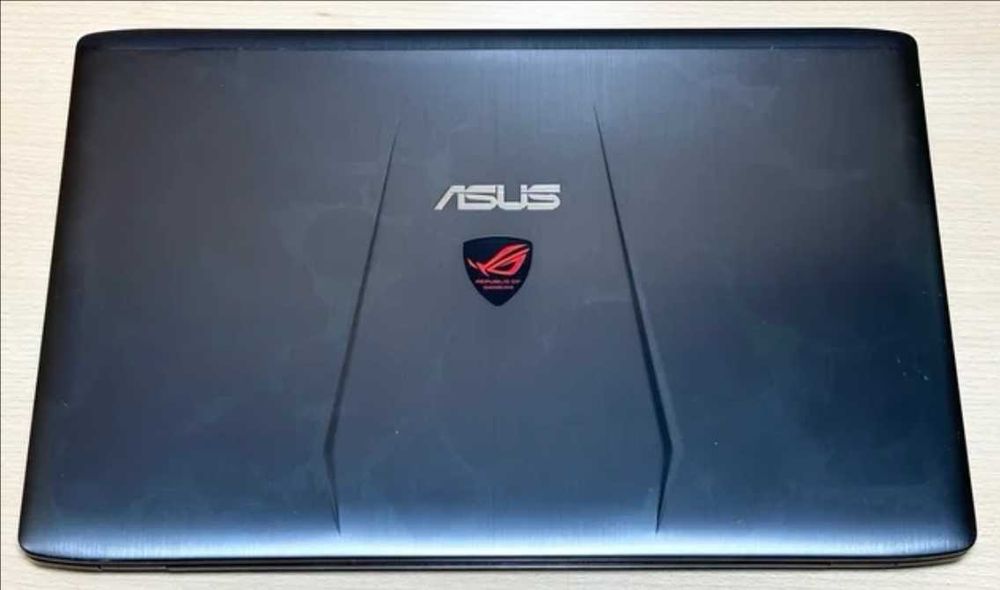 Portátil Asus ROG GL752VW, como NOVO!