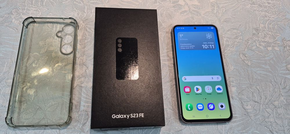 Samsung s23 fe z AI  jak nowy folia etui uszanowany