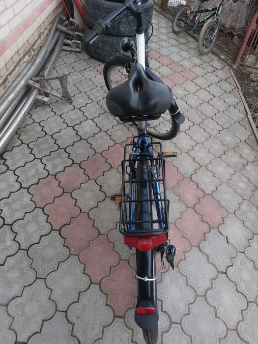 Велосипед Дорослий 28 радіус колеса. 21 передача.