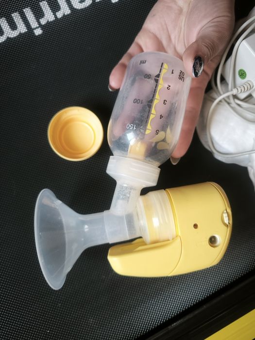 електричний молоковідсмоктувач Medela Mini Electric.