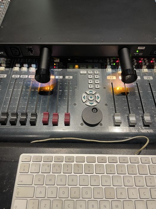 Furman PL-8 CE – Like New – Current Stabilizer64284292283137120