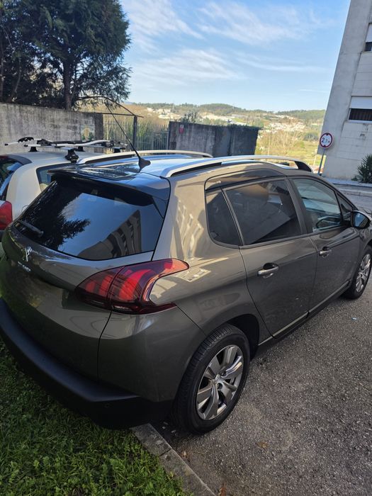 Peugeot 2008 Pure Tech