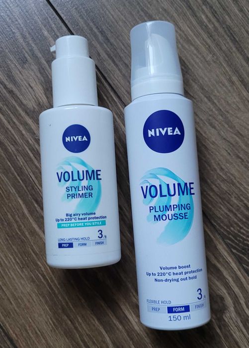zestaw nivea volume plumping mousse Pianka do włosów + styling primer