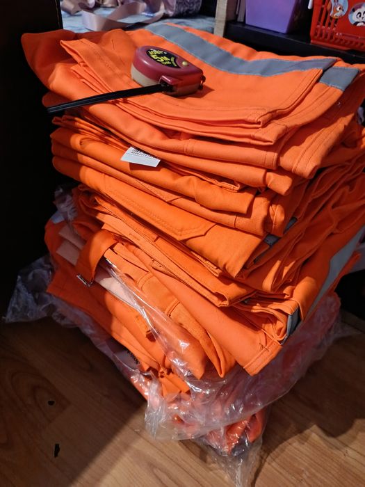 Ubrania robocze odblaskowe