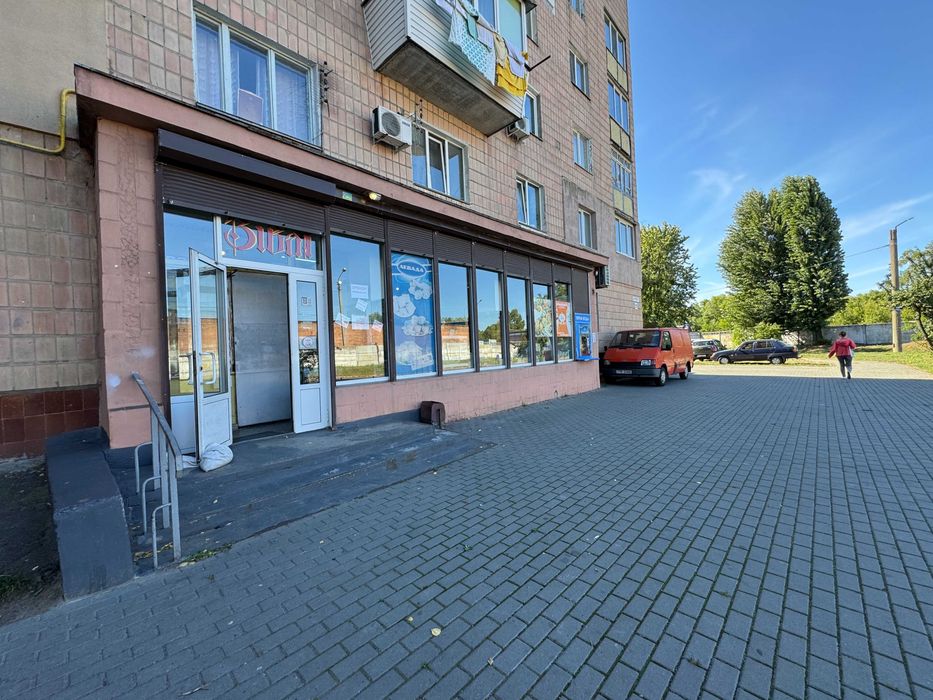 Приміщення в спальнику по вул. Вернигори