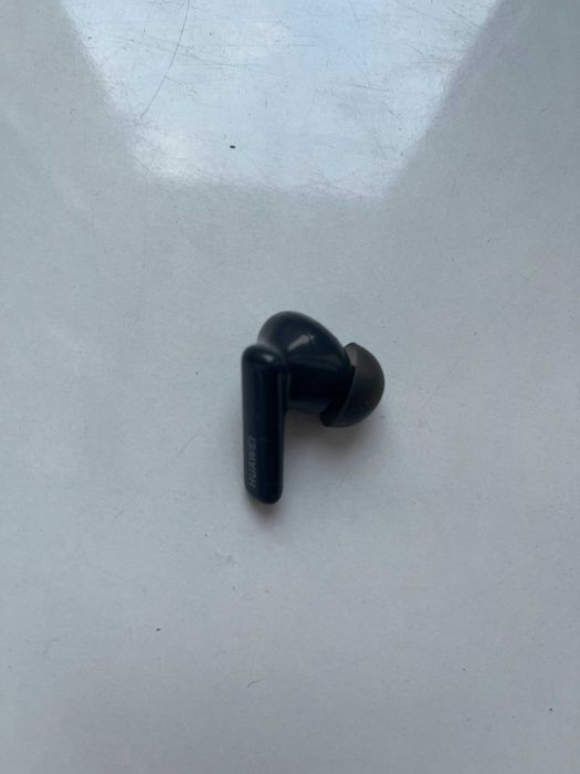 Huawei Freebuds 5i prawa słuchawka czarna