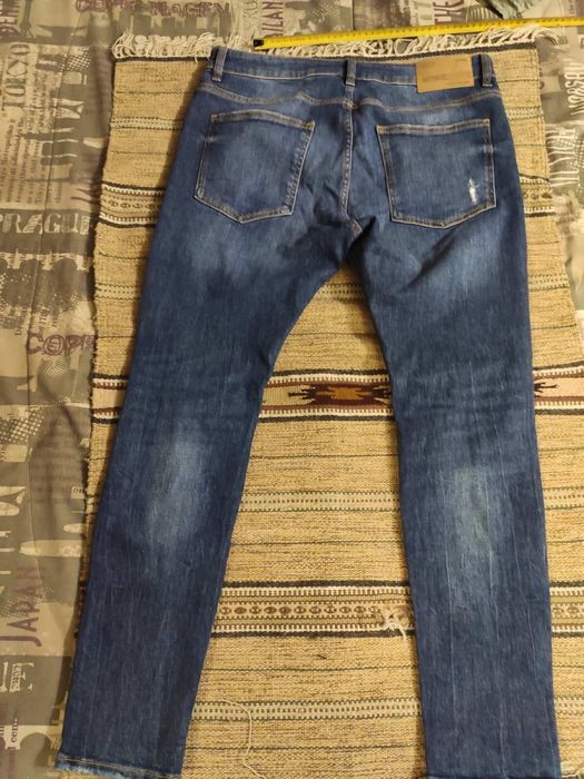 Джинсы мужские Bershka