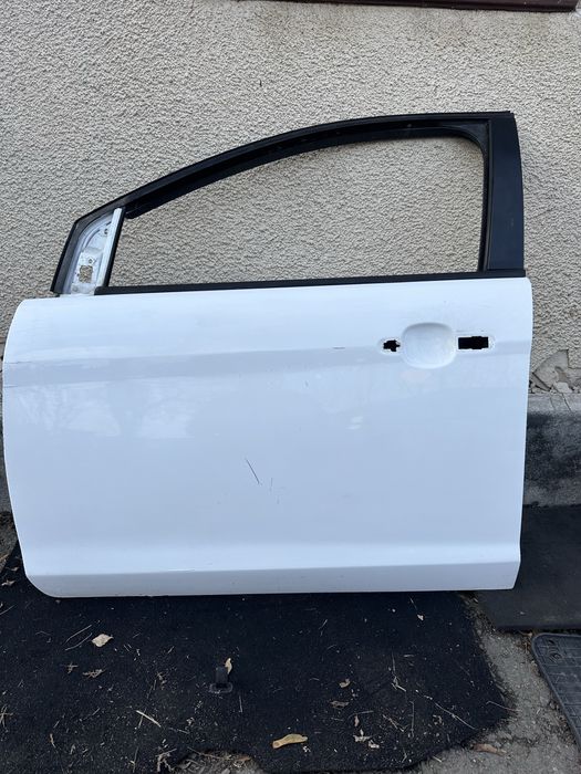 Двері форд фокус 2 рестайлінг