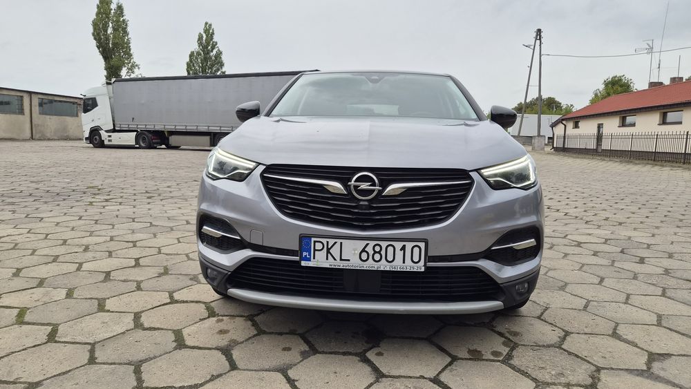 Sprzedam Opel Grandland X. Automat .BEZWYPADKOWY !