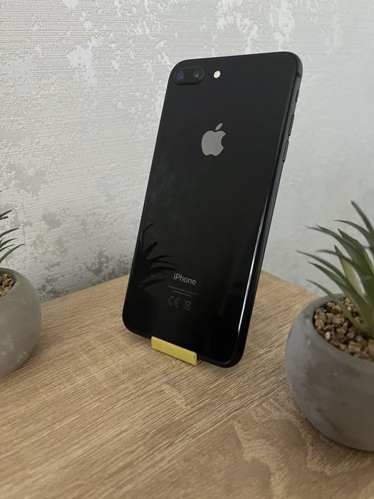 iPhone 8 Plus - iOS 14.3 - Оригінальна коробка - 70% АКБ