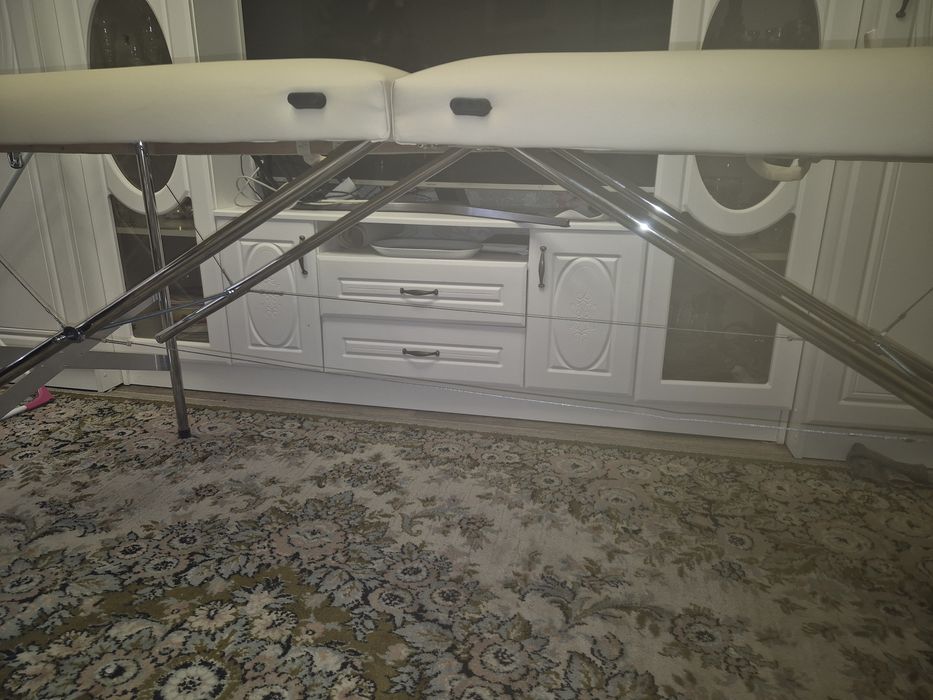 Стол для массажа