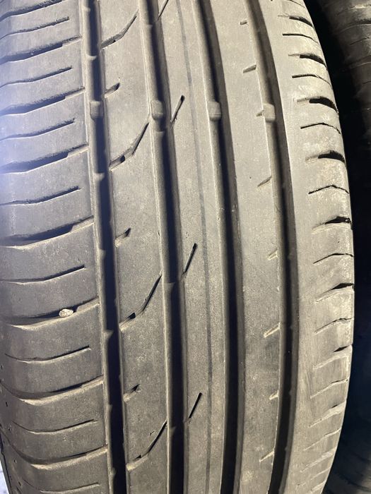 666 205 70 R16 комплект летних шин Continental