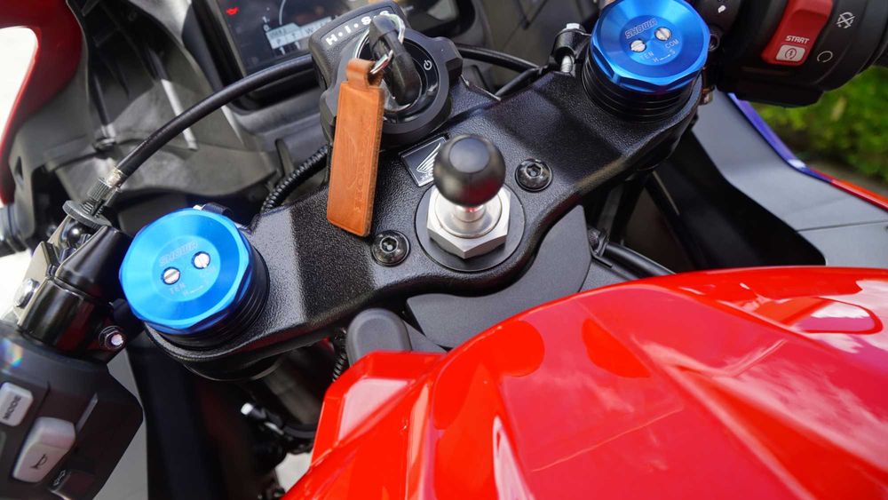 Honda CBR600RR 2025 | Akrapovic Full Titanium | Como Nova